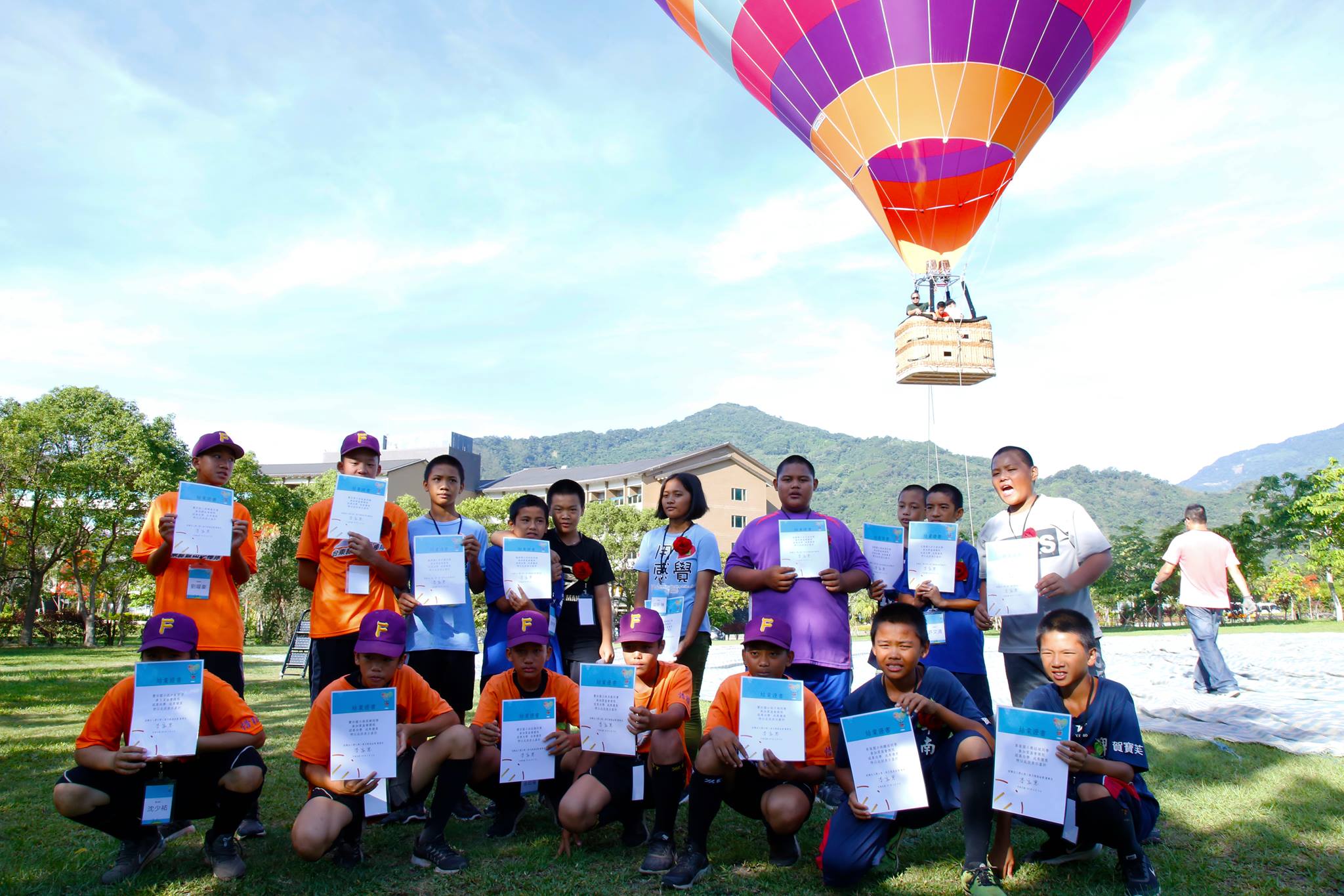 2018台東珍珠生畢業活動-乘坐熱氣球迎向夢想