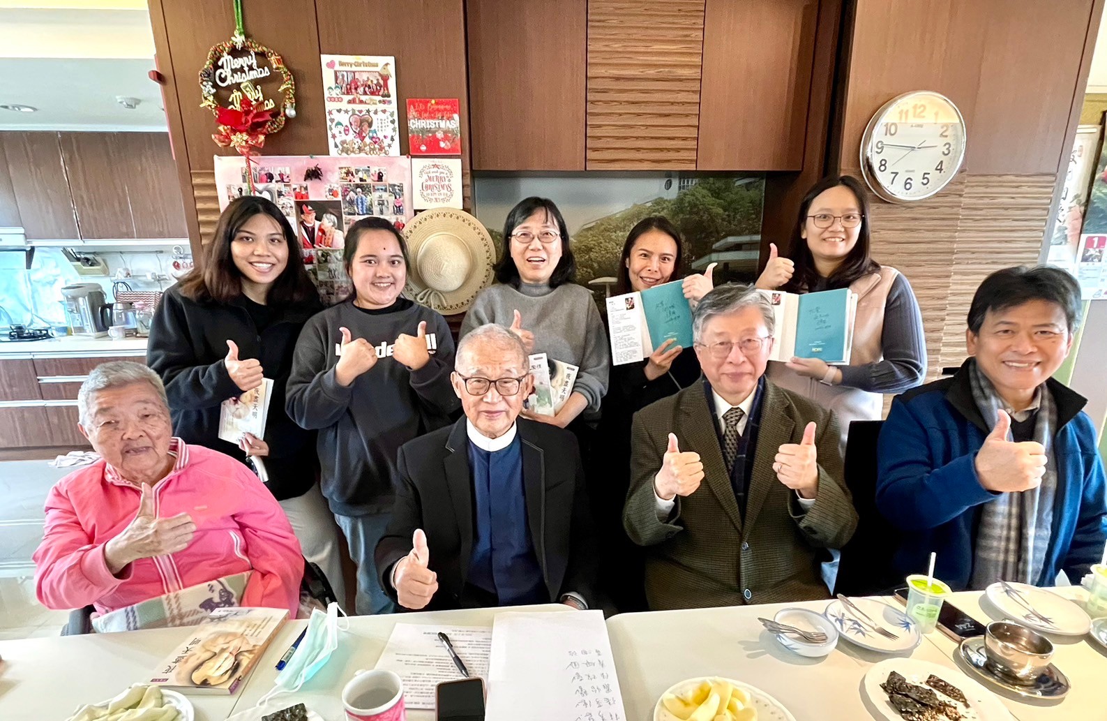 2024-小珍珠拜訪王爺爺